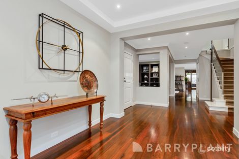 Property photo of 109 Queens Gardens Bundoora VIC 3083