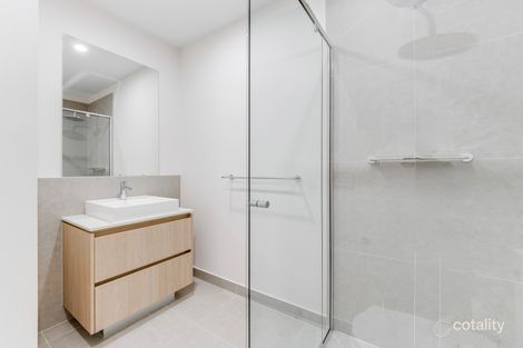 Property photo of 27 Panama Road Cranbourne West VIC 3977