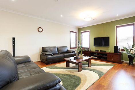 Property photo of 15 Aisbett Close Lynbrook VIC 3975