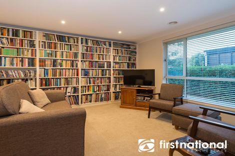 Property photo of 3 Sunview Place Berwick VIC 3806