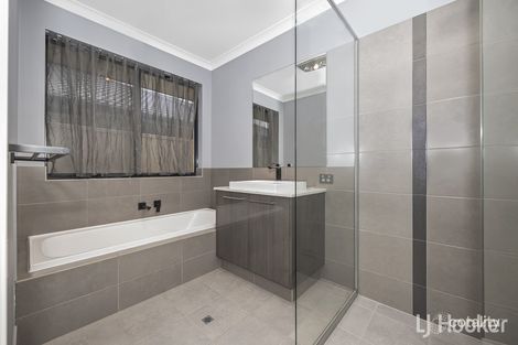 Property photo of 42 Fortescue Boulevard Two Rocks WA 6037