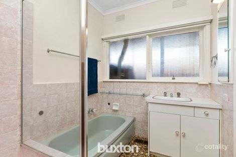 Property photo of 170 Charman Road Mentone VIC 3194