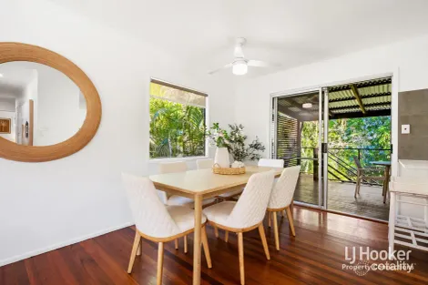 Property photo of 13 Elaroo Crescent Ferny Hills QLD 4055