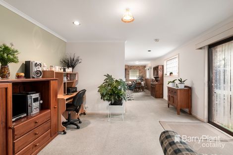 Property photo of 6 Casco Place Dingley Village VIC 3172