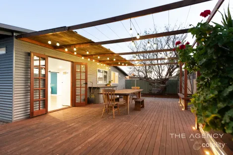 15 Bosuns Cres, West End, WA 6530