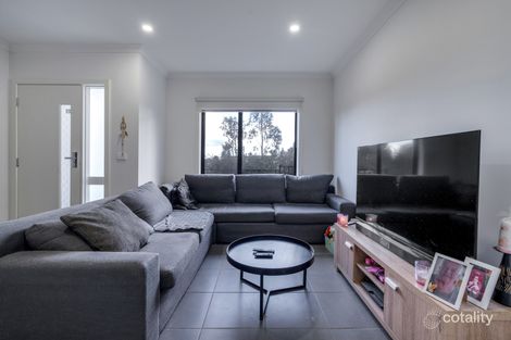 Property photo of 21 Clendon Way Craigieburn VIC 3064