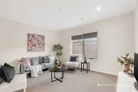 Property photo of 4 Mercury Circuit South Morang VIC 3752
