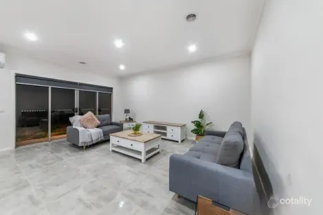 Property photo of 60 Walhallow Drive Clyde North VIC 3978