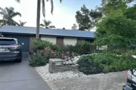 36 Hawker Cres, Elizabeth East, SA 5112