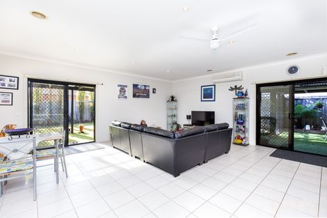 Property photo of 12 Arthur Close Truganina VIC 3029