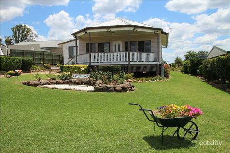 50 Willi St, Rosenthal Heights, QLD 4370