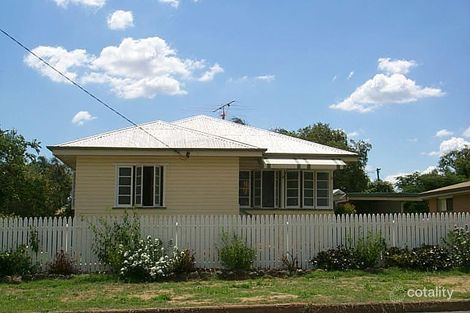 13 Buaraba St, Gatton, QLD 4343