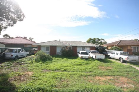 4 Saint Ives Dr, Parafield Gardens, SA 5107