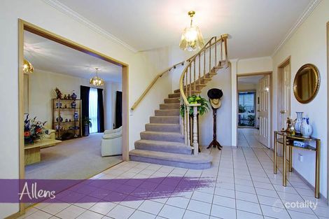 Property photo of 4 Leyte Close Doncaster VIC 3108