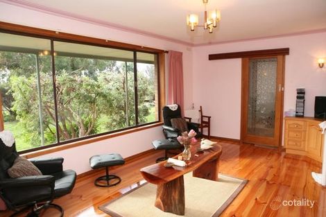 Property photo of 116 McKenzies Road Bushfield VIC 3281