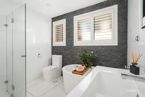 Property photo of 84 Olympus Drive St Clair NSW 2759