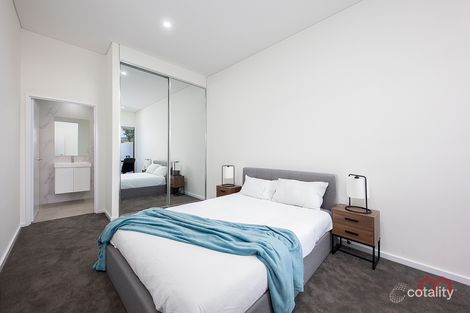 Property photo of 2D Pendle Way Pendle Hill NSW 2145