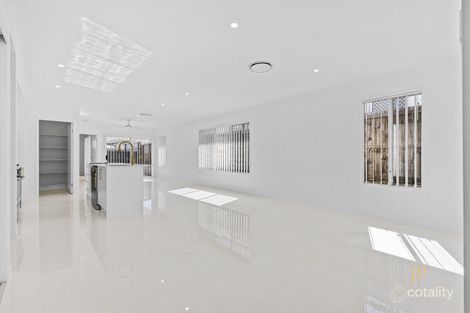 Property photo of 24 Melaleuca Way Bahrs Scrub QLD 4207