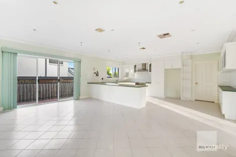 Property photo of 10 Alanbrae Terrace Attwood VIC 3049