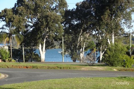 Property photo of 123 Canaipa Point Drive Russell Island QLD 4184