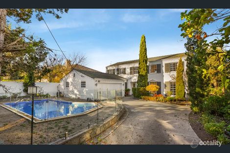 Property photo of 124 Mont Albert Road Canterbury VIC 3126