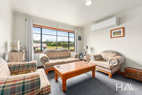 Property photo of 44 Hargrave Crescent Mayfield TAS 7248