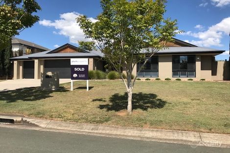 4 Harvard St, Moggill, QLD 4070