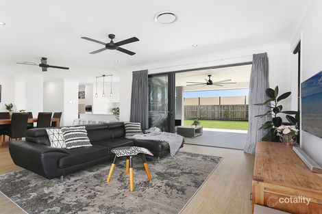 Property photo of 41 Waderbird Crescent Pelican Waters QLD 4551