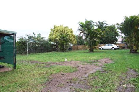 Property photo of 165 Esplanade Point Vernon QLD 4655