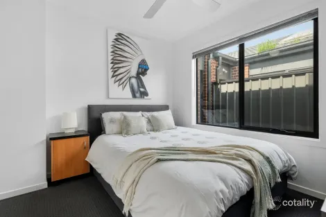 Property photo of 16 Deerbrook Circuit Wollert VIC 3750