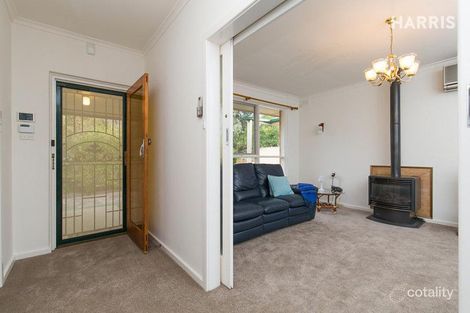 Property photo of 42 Swan Avenue Rostrevor SA 5073