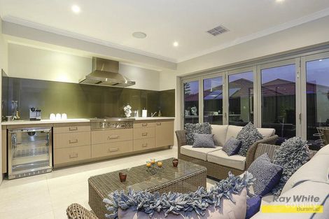 9 Butchart Turn, Landsdale, WA 6065