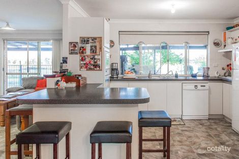 Property photo of 404 Karnup Road Hopeland WA 6125