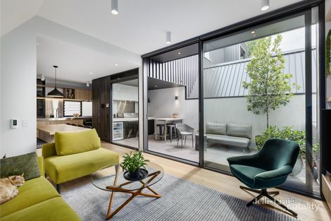 Property photo of 2/12 Brook Street Hawthorn VIC 3122