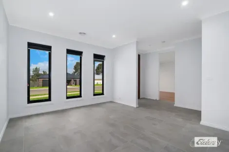 Property photo of 116 Potoroo Avenue Thurgoona NSW 2640