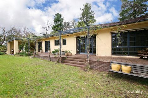 Property photo of 16 Jumping Creek Road Wonga Park VIC 3115