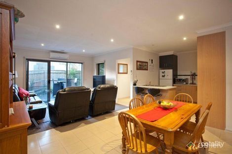 Property photo of 5/49B Culcairn Drive Frankston South VIC 3199