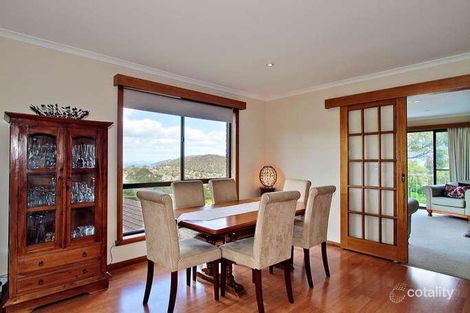 Property photo of 8 Robin Court Lindisfarne TAS 7015