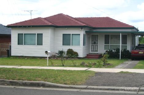 18 Charles St, Smithfield, NSW 2164