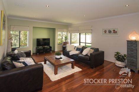 Property photo of 18 Kooljak Road Broadwater WA 6280