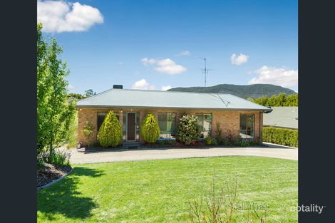 Property photo of 35 Tennyson Street Woodend VIC 3442