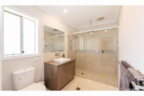 Property photo of 72 Stockman Circuit Thurgoona NSW 2640