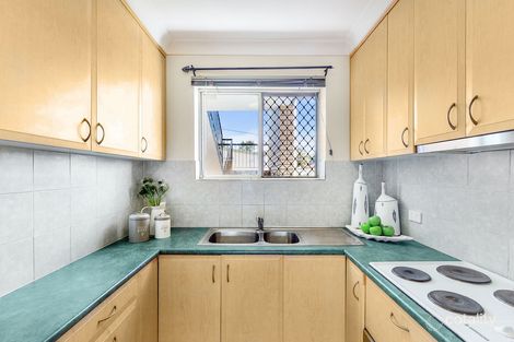Property photo of 2/10 Rogoona Street Morningside QLD 4170