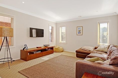 Property photo of 2 Cullen Terrace Caroline Springs VIC 3023
