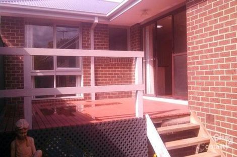 Property photo of 1/5 Brambleberry Lane Chirnside Park VIC 3116