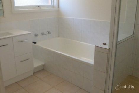 Property photo of 25 David Drive Mooroolbark VIC 3138