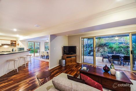 Property photo of 15 Tipuana Place Bardon QLD 4065