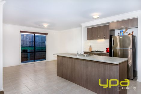 Property photo of 17 Forest Court Bacchus Marsh VIC 3340