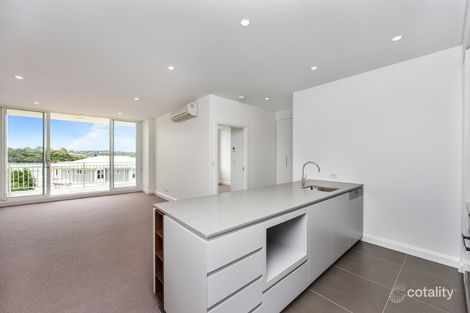 Property photo of 304/58 Peninsula Drive Breakfast Point NSW 2137