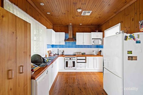 Property photo of 19 Park Avenue Springwood NSW 2777